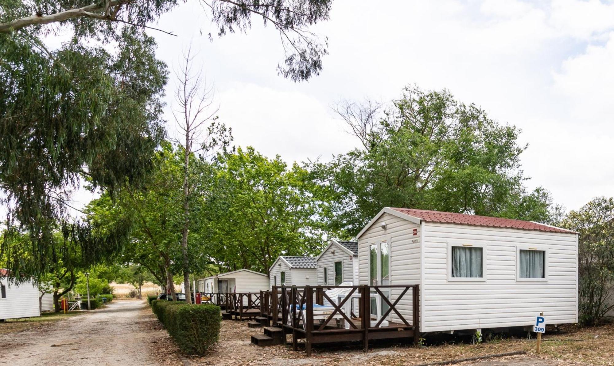 Parque De Campismo Orbitur Evora 호텔 외부 사진