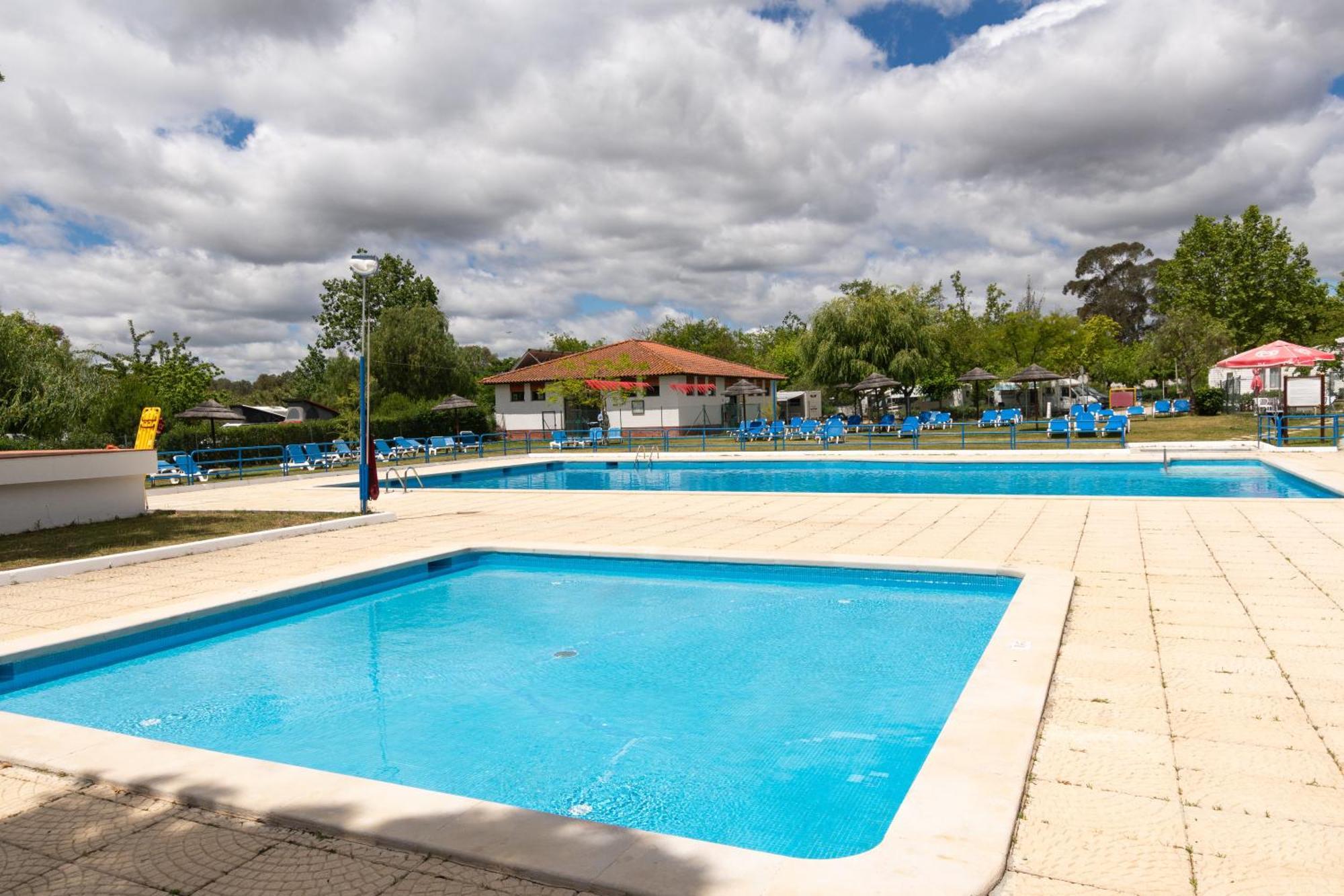 Parque De Campismo Orbitur Evora 호텔 외부 사진